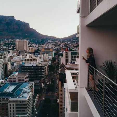 "Lykke On Bree" - Unique Apartment With Stunning Table Mountain Views Fokváros Kültér fotó