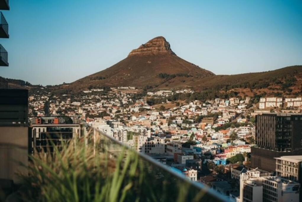"Lykke On Bree" - Unique Apartment With Stunning Table Mountain Views Fokváros Kültér fotó