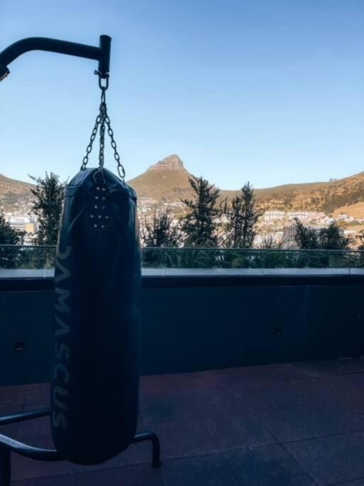 "Lykke On Bree" - Unique Apartment With Stunning Table Mountain Views Fokváros Kültér fotó